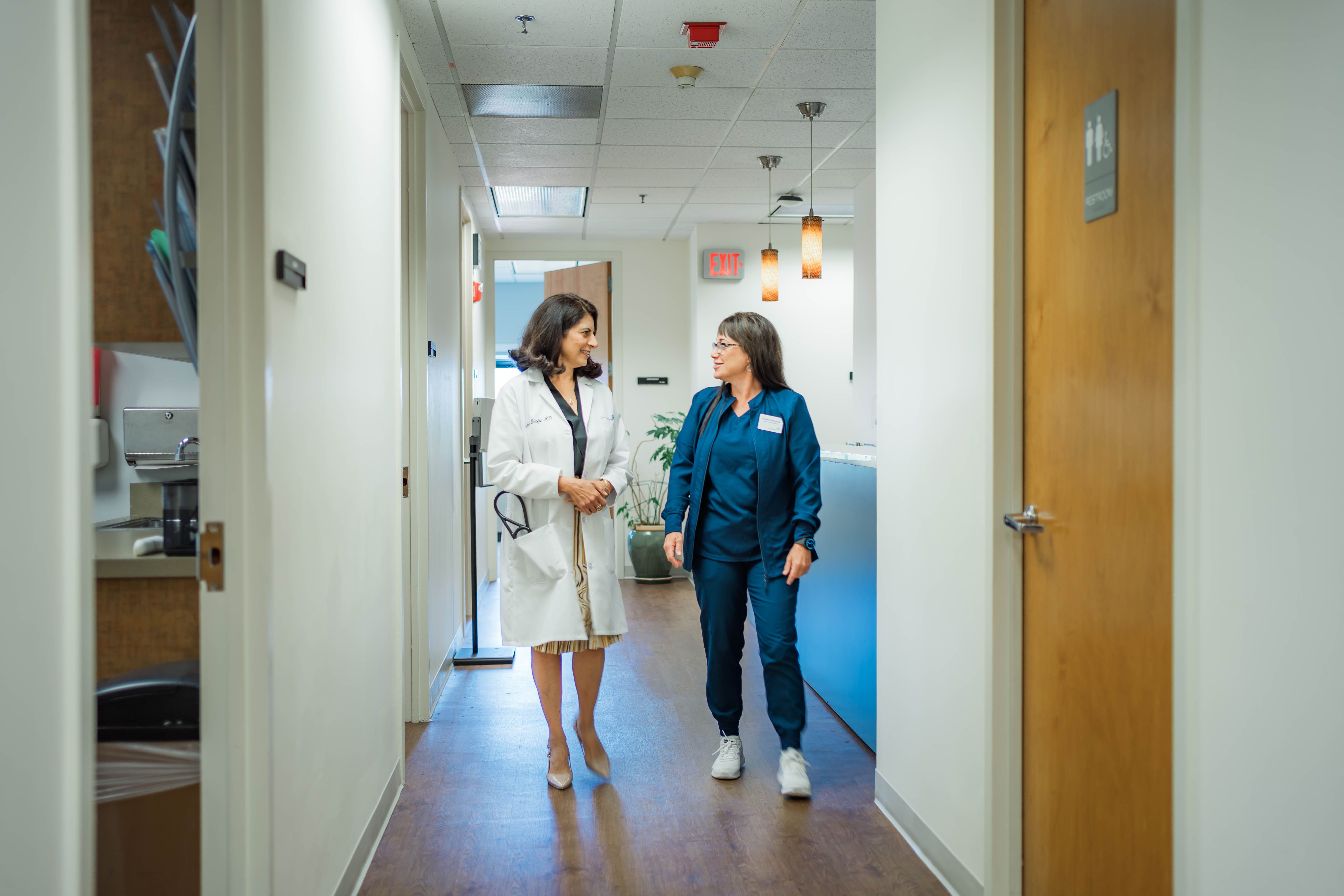 Dr. Mandana Shafai, Concierge Doctor in Northern Virginia, Talks with a Nurse