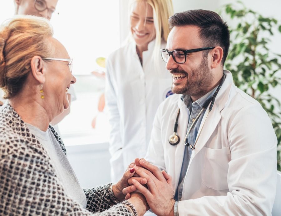 group-of-young-doctor-during-home-visit-senior-people-picture-id913717402 (1)-1