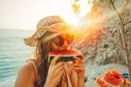 Summer Vacation & Diet: How to Eat Healthy While Traveling